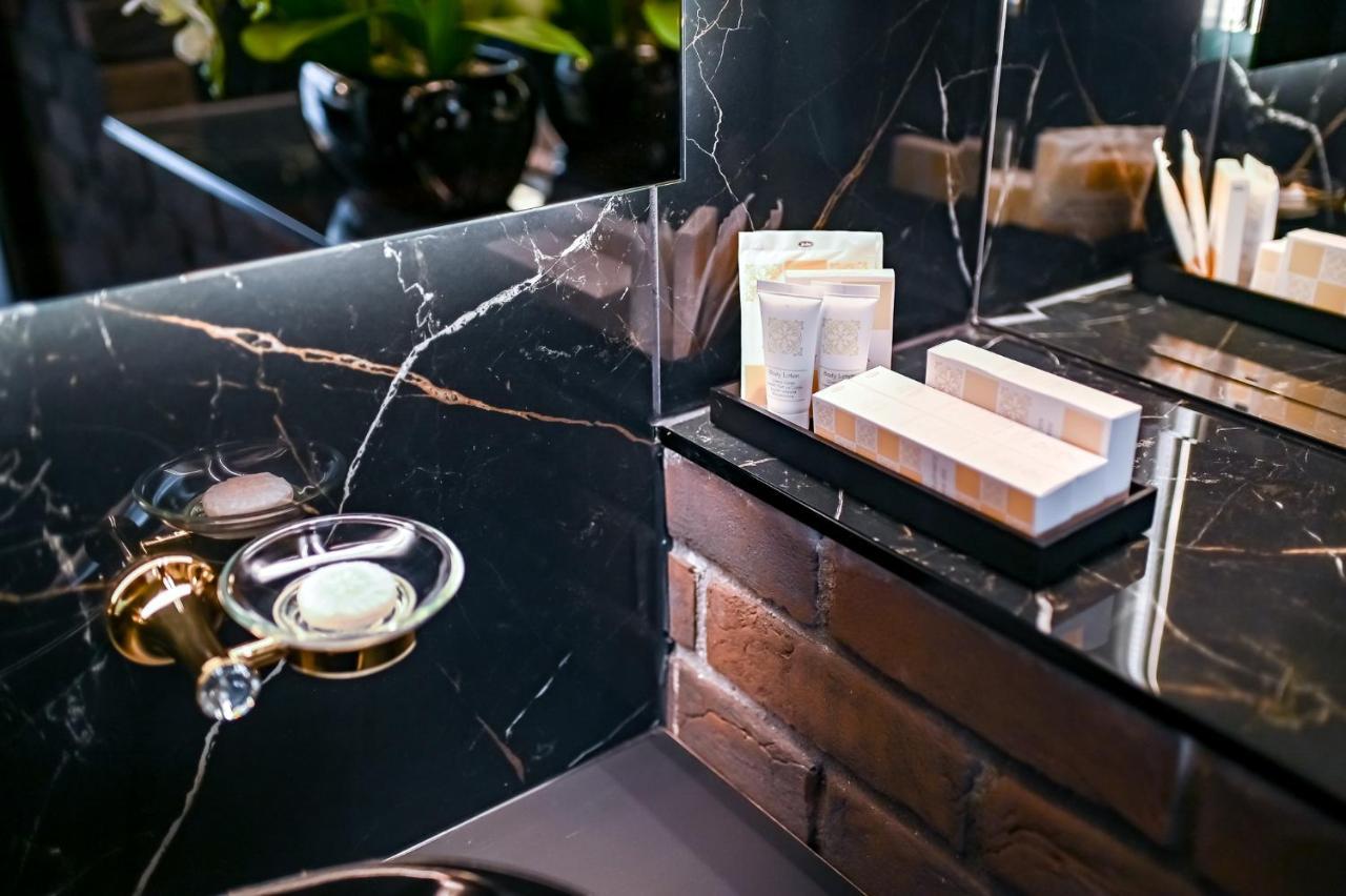 Diamond Sveciu Namai Aparthotel คอนัส ภายนอก รูปภาพ