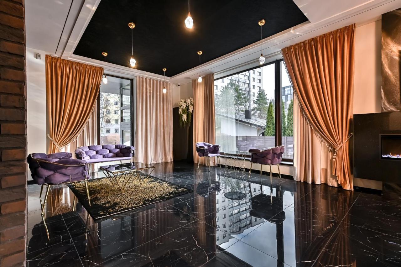 Diamond Sveciu Namai Aparthotel คอนัส ภายนอก รูปภาพ